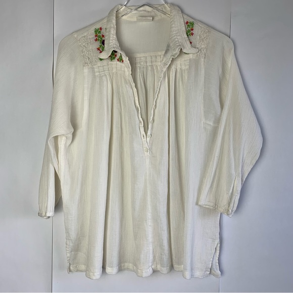 Free People Crinkled Cotton Blouse Floral shoulder embroidery - Picture 7 of 9